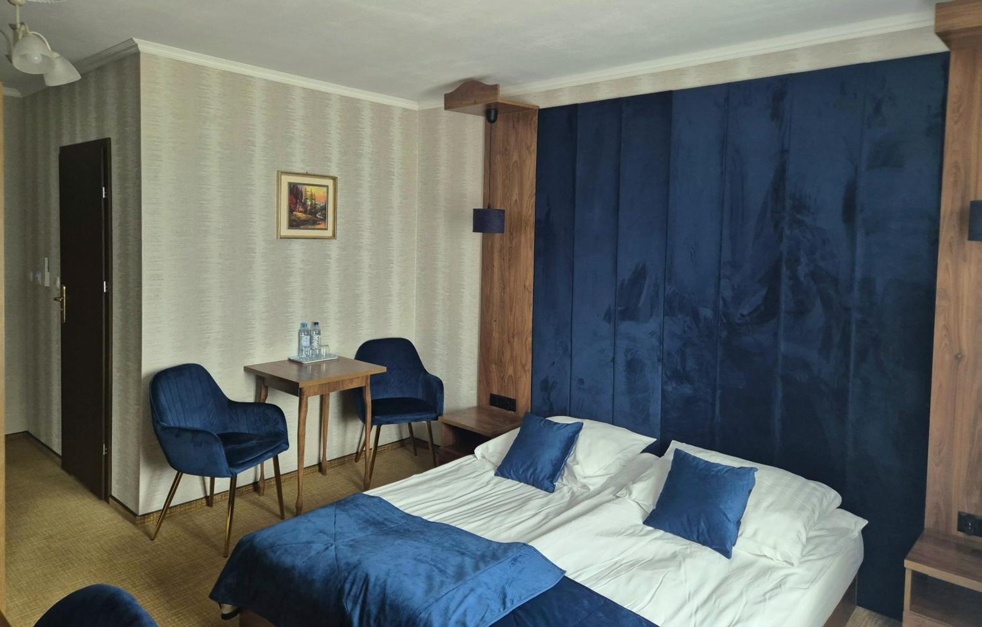 Dworek Nad Stawem & Laznia Piwna Ostrów Mazowiecka Exteriér fotografie